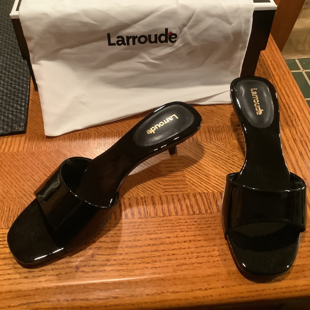 Larroude Women's Black Slide Sandals